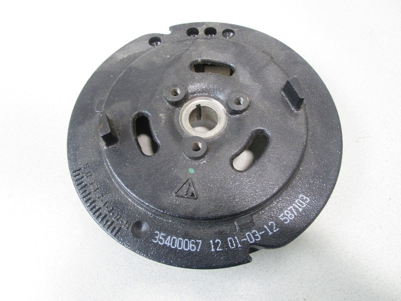 587103 Evinrude Outboard E-TEC Flywheel 25 30 HP Pull Start Only 0587103