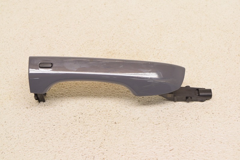 MK7 VW Jetta Front Right Door Handle Keyless KESSY Passenger Pure Grey Oem 19-24