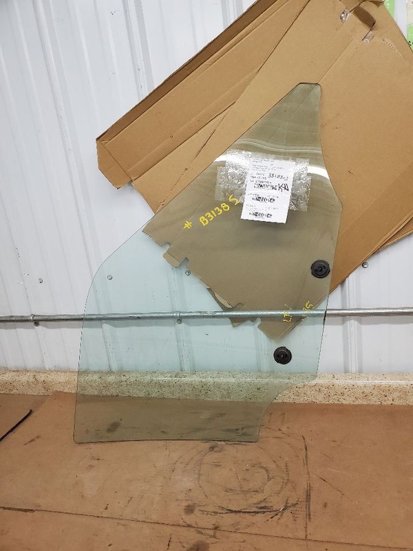 Driver Left Front Door Glass Fits 77-89 DIPLOMAT 292668