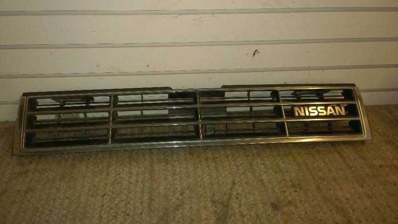 86 87 88 STANZA 2.0L AT VAN GRILLEOEM 1024-41