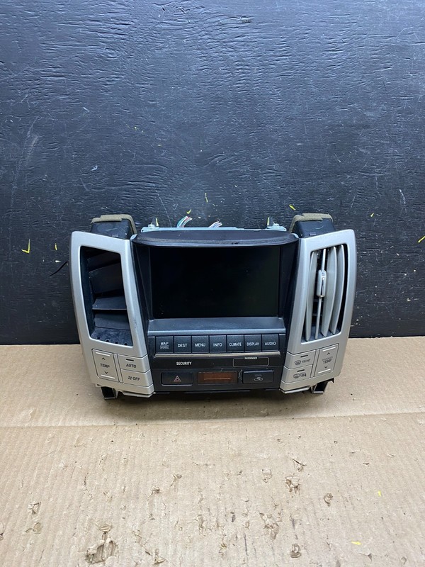 2007 to 2009 Lexus RX400H Radio Navigation Screen Climate Control OEM V1580 DG