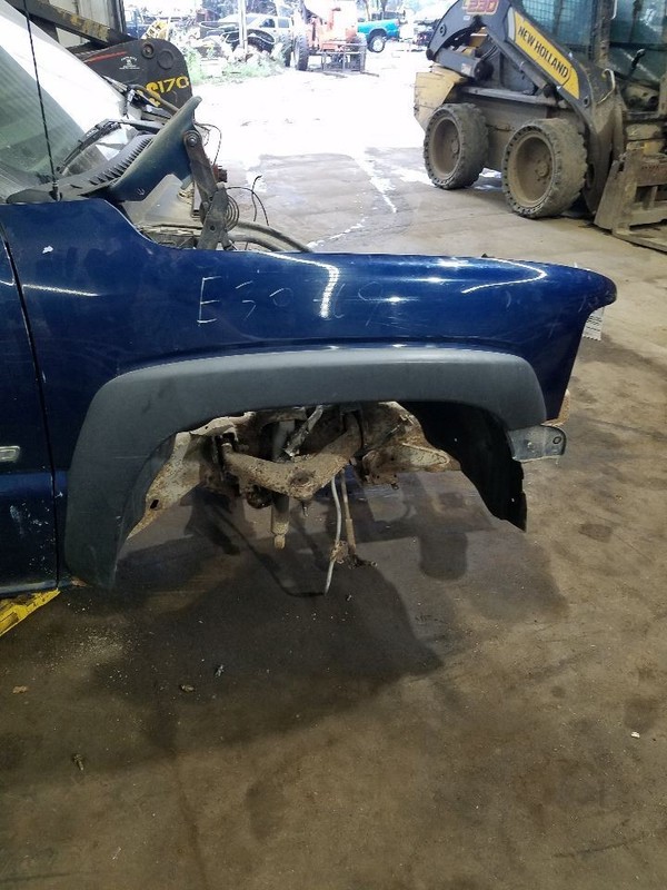 Passenger Right Fender With Fender Flare Fits 00-06 SUBURBAN 1500 299211