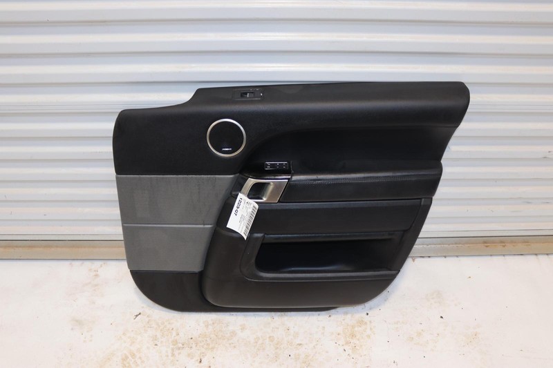 2014-2017 RANGE ROVER SPORT L494 FRONT RIGHT PASSENGER SIDE DOOR PANEL COVER OEM
