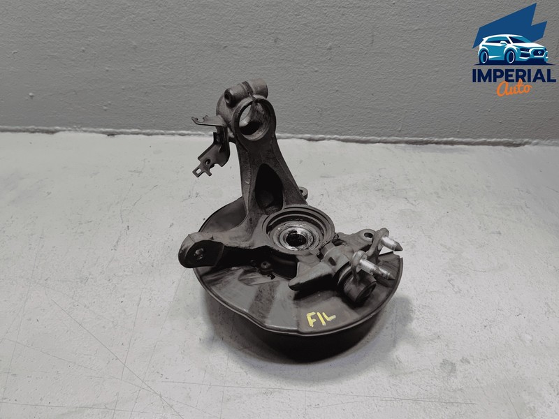 Honda Civic 2016-2021 Front Driver Side Spindle Knucle Hub OEM