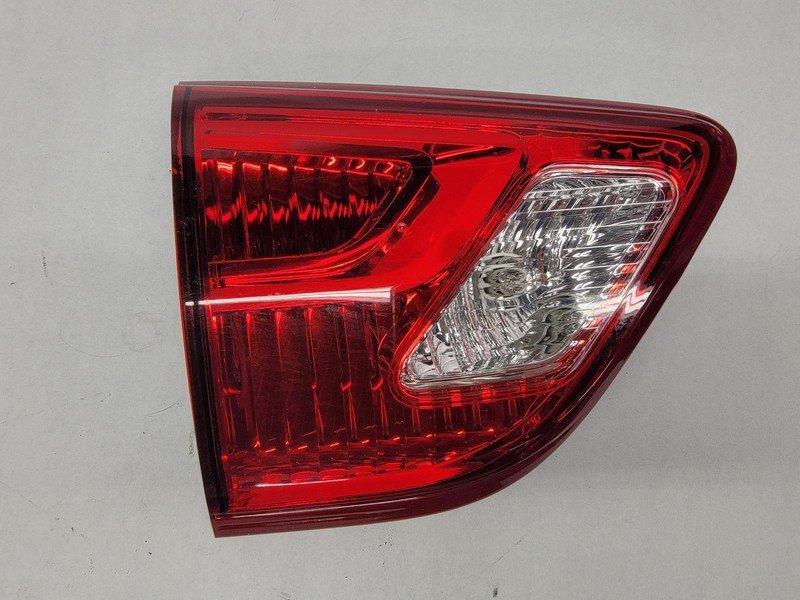 17-'20 NISSAN PATHFINDER Left driver Taillight 3.5L liftgate mounted OEM