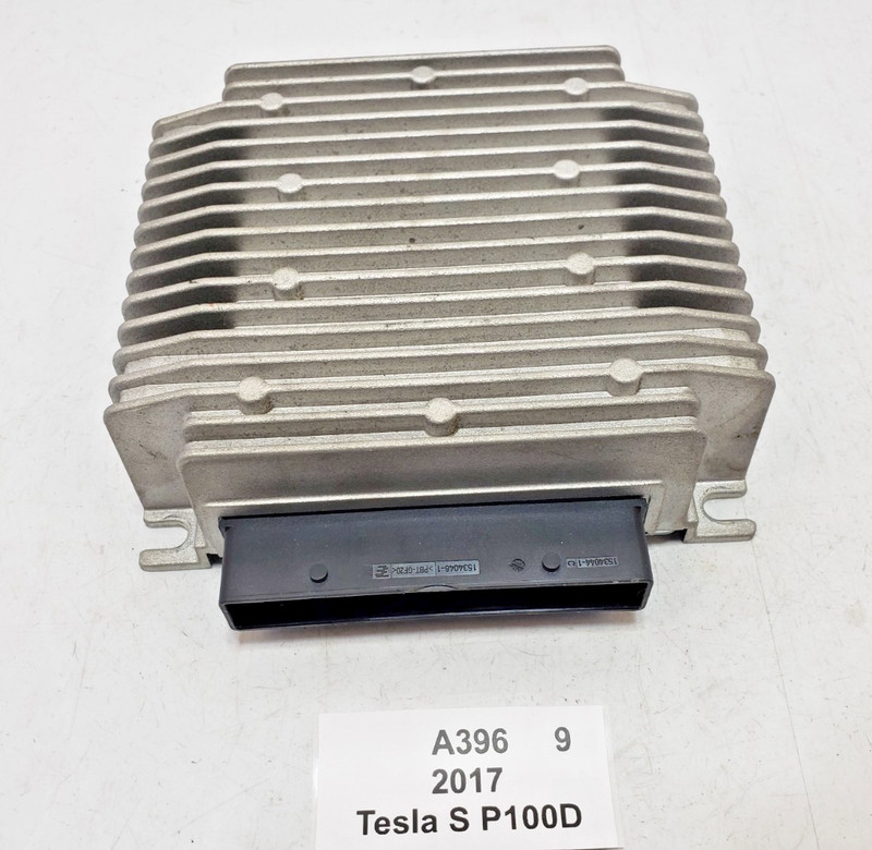 ✅ 2012-2020 OEM Tesla Model X S Premium External Audio Sound System Amplifier
