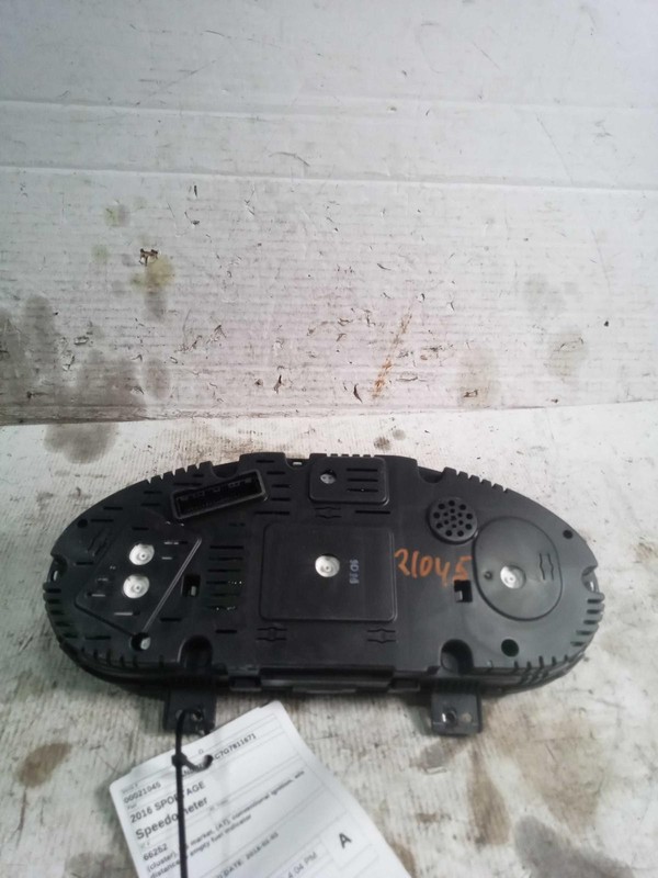2016 KIA Sportage Speedometer Gauge Blue OEM 940213W025 114K Miles