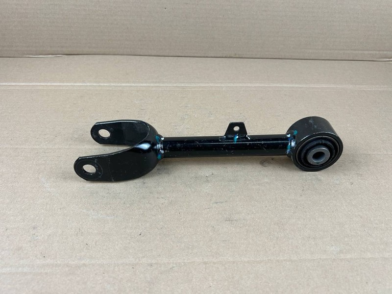 ✅ 2020-2025 Tesla Model Y Rear Left Right Upper Control Arm Toe Link 1288423-00