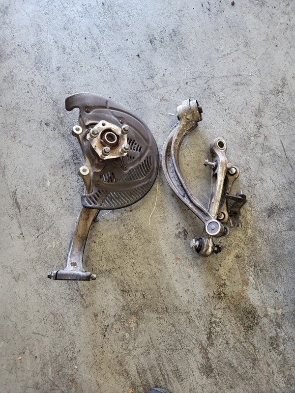 Used Oem Audi Left Driver Front Knuckle & Control Arms 2020-2025 SQ8 4.0L AWD