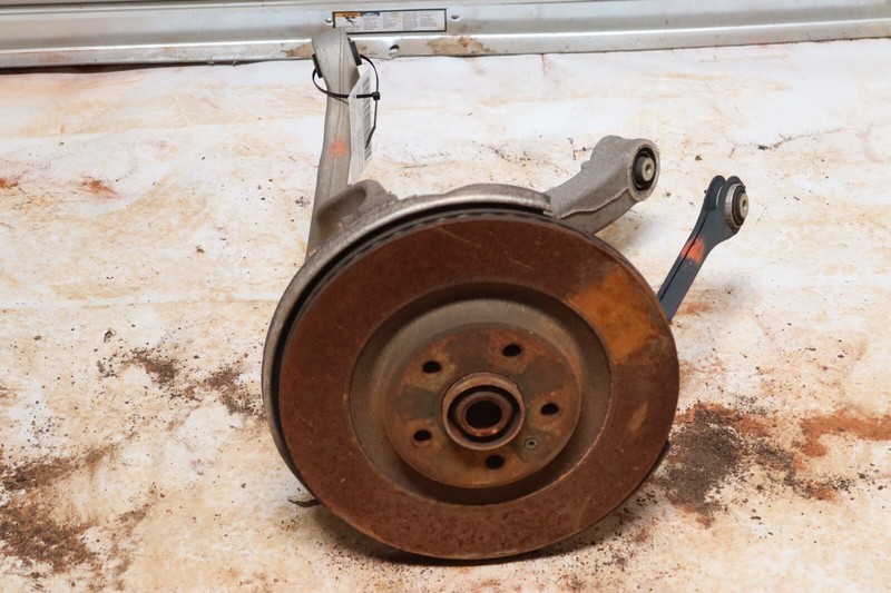 2012-2018 AUDI A6 AWD REAR RIGHT SPINDLE KNUCKLE WHEEL HUB W/ CONTROL ARMS OEM