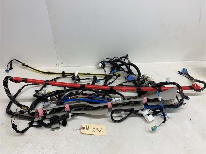 2018-2022 Tesla Model 3 Main Body Left Harness Assembly 2020 5067954-00-A 232 M3