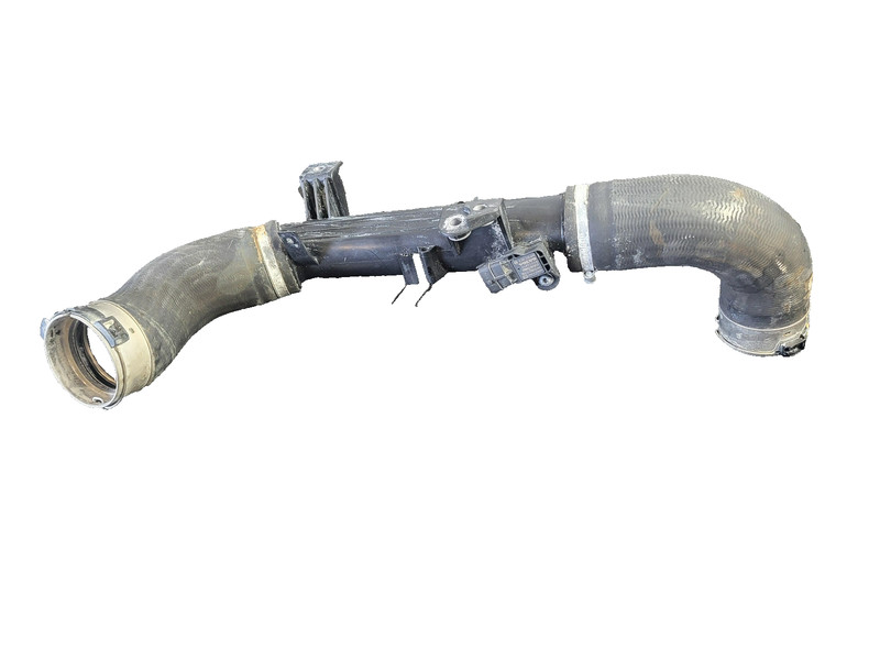 2018-2022 Volvo XC40 Engine Intercooler Inlet Hose Tube Pipe 2.0L OEM 32222150