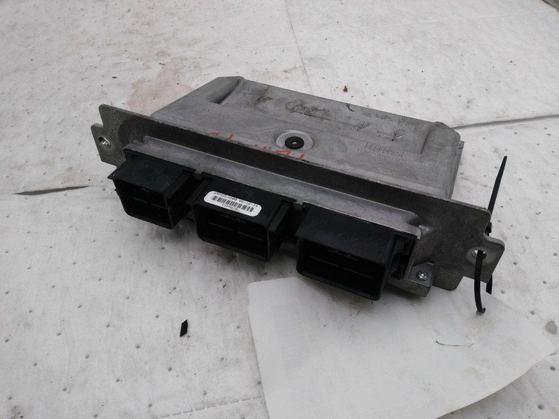 Used Engine Control Module (ECM) fits: 2015 Ford Taurus Electronic Control Modul