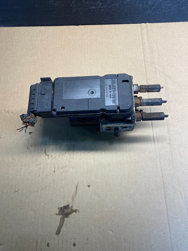 1999 to 2000 Ford F250 F350 SRW ABS Pump Control OEM 2c342c346be ac0941 DG