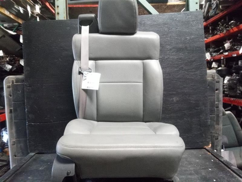 04-08 Ford F150 Right Passenger Seat Manual Vinyl Light Gray OEM 6L3Z-1861704-B