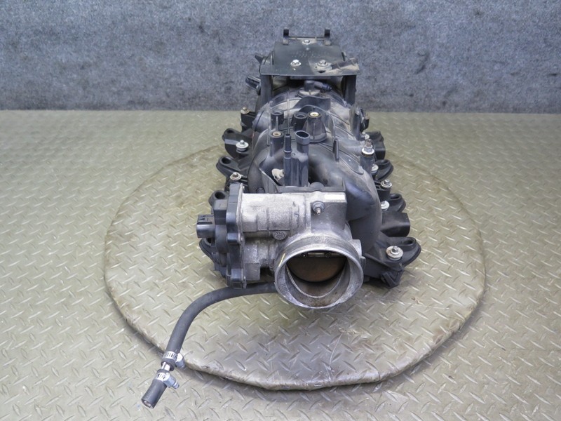 2004-2007 HUMMER H2 6.0L V8 ENGINE MOTOR AIR INTAKE MANIFOLD W/ THROTTLE BODY