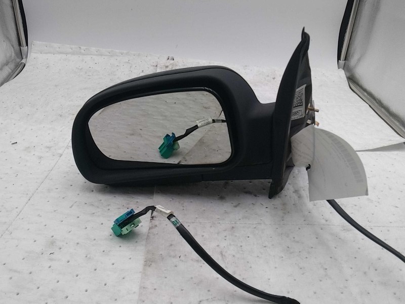 2009 Chevrolet Trailblazer Left Door Mirror Silver OEM 238031 91K Miles