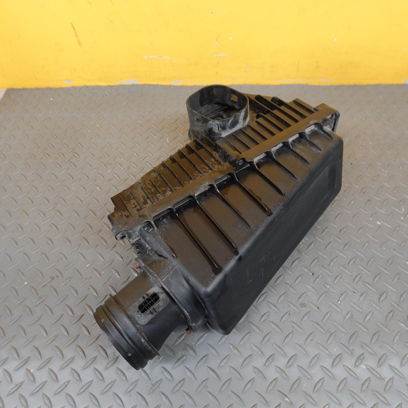 2018-2024 ALFA ROMEO STELVIO AIR INTAKE CLEANER FILTER BOX HOUSING 68338590AA