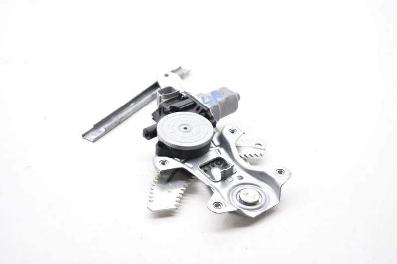 2011-2017 NISSAN JUKE NISMO RS TURBO DRIVER LEFT REAR DOOR REGULATOR WITH MOTOR