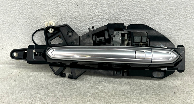 ⭐2015-2019 CADILLAC CTS FRONT RIGHT PASS SIDE EXTERIOR DOOR HANDLE OEM LOT2583