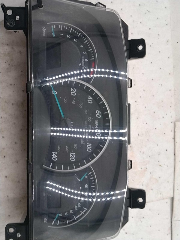 2014 Toyota Camry Speedometer Gauge OEM Grey 106K Miles NJ25-26142-666809