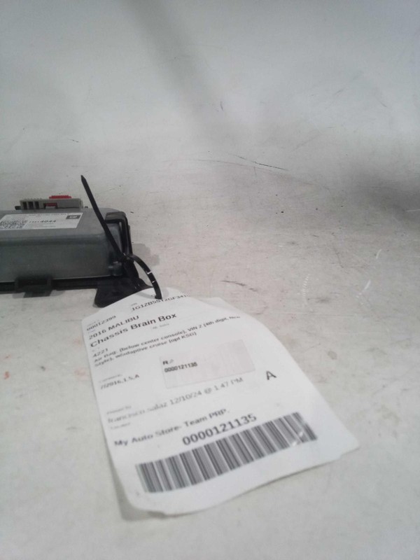 Used Air Bag Module fits: 2016 Chevrolet Malibu Air Bag below center console ID