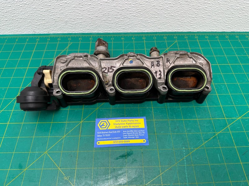 13-18 Audi A8 Quattro 3.0L ENGINE LEFT INTAKE MANIFOLD W/ FUEL RAIL OEM