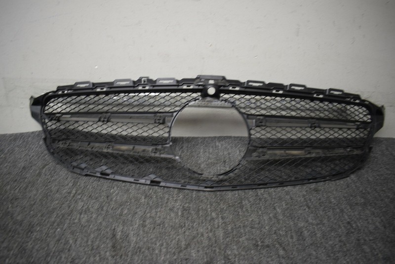 MERCEDES BENZ FRONT GRILLE FACTORY OEM
