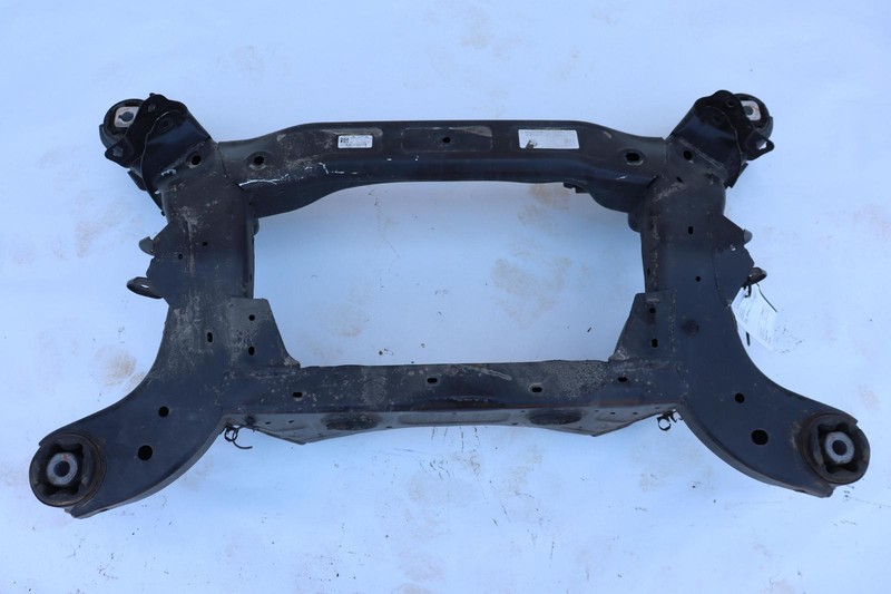 2017 CADILLAC XT5 FWD 3.6L REAR CROSSMEMBER SUBFRAME K FRAME OEM