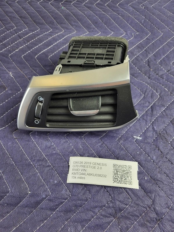 Used Oem GENESIS Dash Left Driver A/C Heater Vent 84790-G9100 for 2019-2021 G70