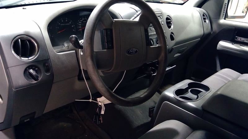 Driver Front Door Crew Cab 4 Door Electric Fits 04-08 FORD F150 PICKUP 2852757