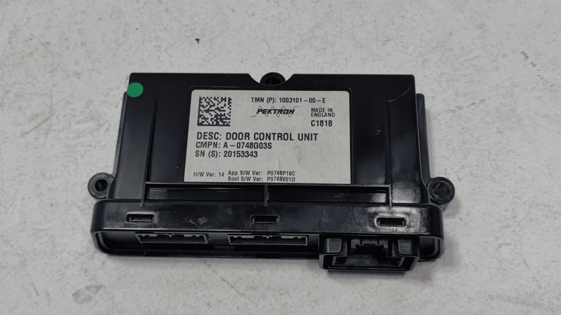 2012-2020 TESLA MODEL S FRONT PASSENGER SIDE DOOR PANEL CONTROL MODULE UNIT OEM