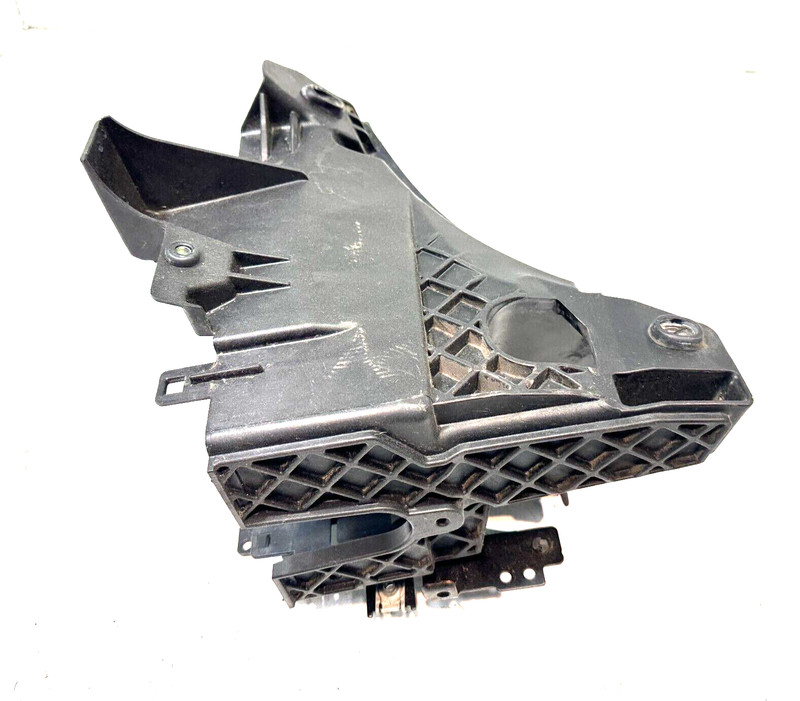 2014-2022 Jeep Grand Cherokee Power Distribution Center Bracket OEM
