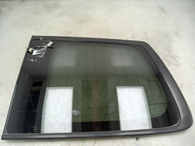 08 09 10 TOYOTA HIGHLANDER LIMITED DRIVER LEFT QUARTER GLASS WITH ANTENNA