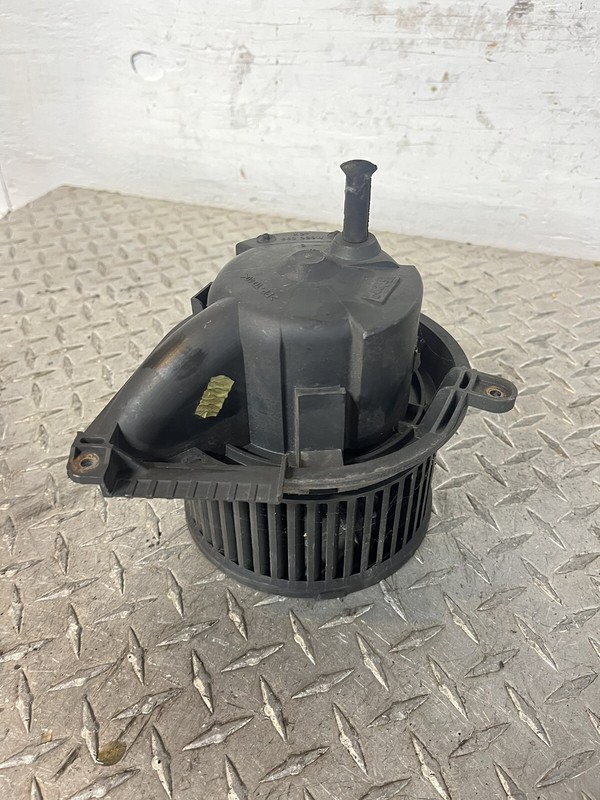 2004-2006 Dodge Mercedes Sprinter Ac Air Conditioner Heater Blower Fan Motor T1N