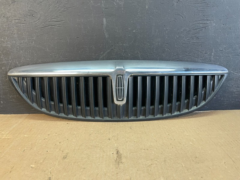 2000 to 2002 Lincoln LS Front Hood Bumper Grill Grille W/Emblem OEM ad5764 DG