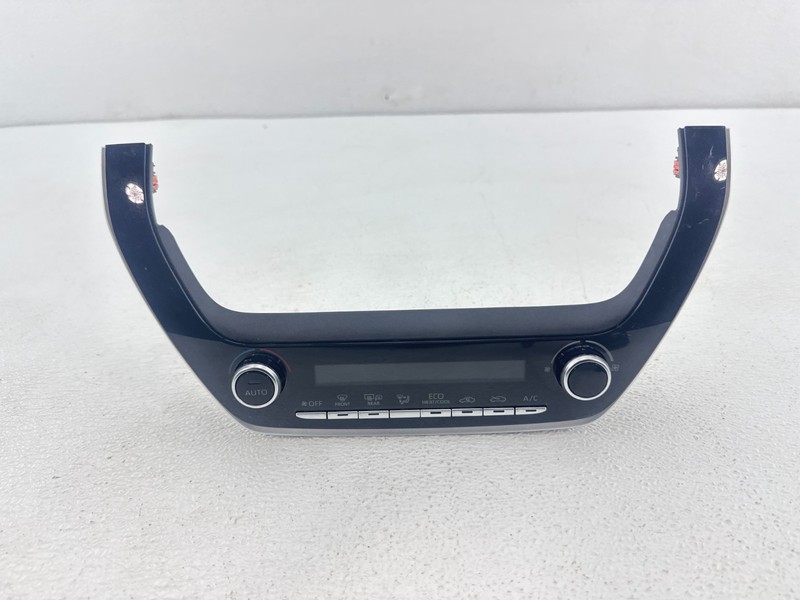19-24 TOYOTA COROLLA Temperature Control Hatchback Dual Mode OEM