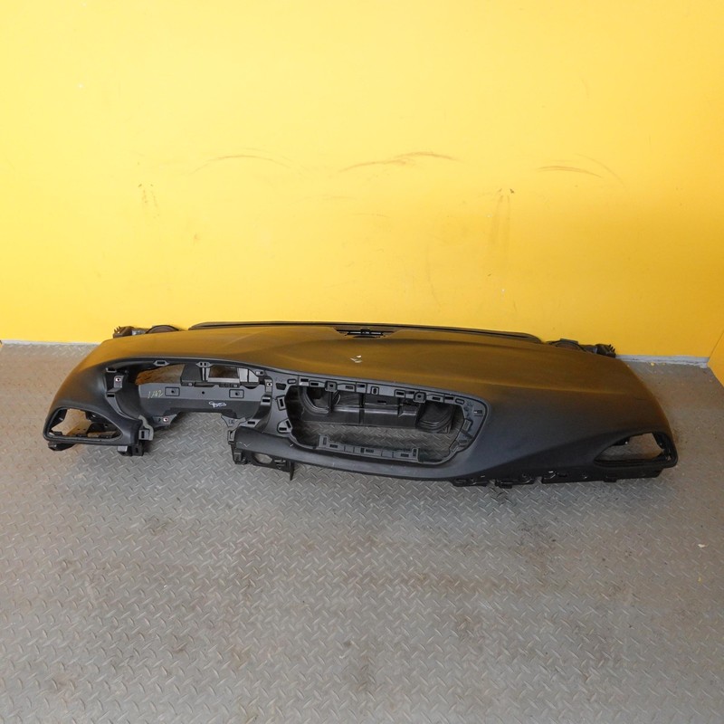 2017-2024 CHRYSLER PACIFICA DASHBOARD INSTRUMENT BODY PANEL OEM 5RL04DX9AA
