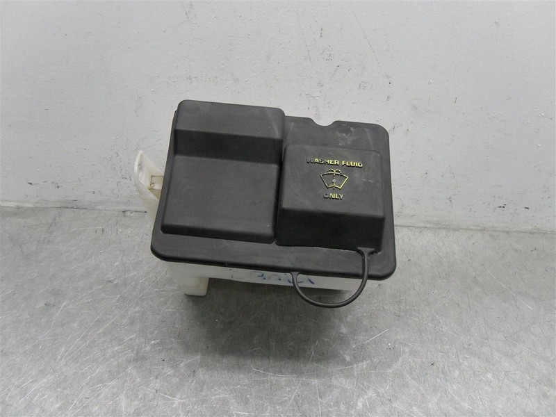 98-06 FORD F150 WASHER RESERVOIR OEM, 627-00288A, 7L3Z-17618-AA