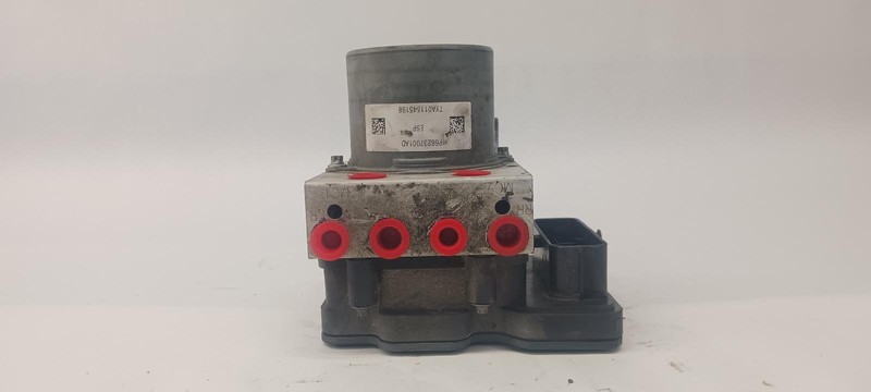 15 JEEP CHEROKEE ABS pump module w/o adaptive cruise 76k miles OEM 1 Year Wnty!