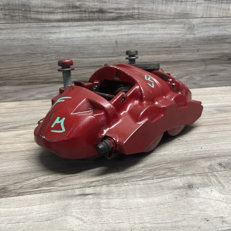 ALFA ROMEO GIULIA 2.0L FRONT LEFT SIDE BRAKE CALIPER BREMBO OEM 2017 - 2019 LH