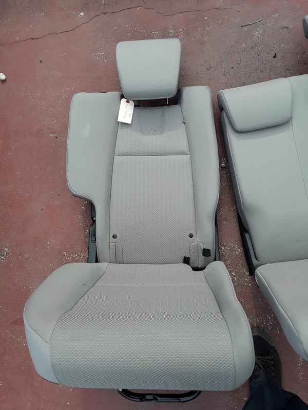 2nd Row Rear Right Seat 2016 Honda HR-V 2017 2018