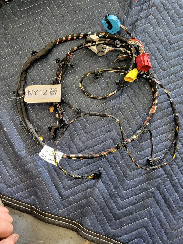 NEW Oem Bentley Left or Right Rear Seat Frame Harness for 2020-2024 Flying Spur