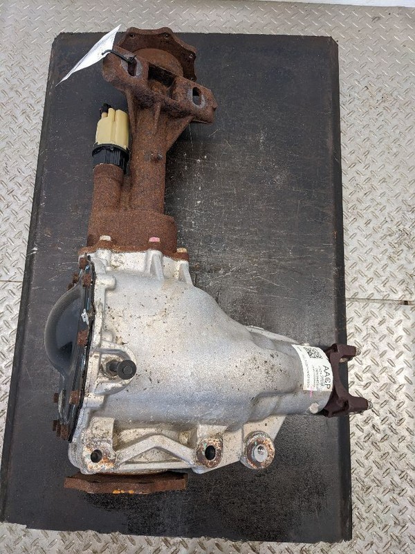 Carrier Front Axle 4.10 Ratio Opt GT5 Fits 15-16 SIERRA 2500 PICKUP 1117692