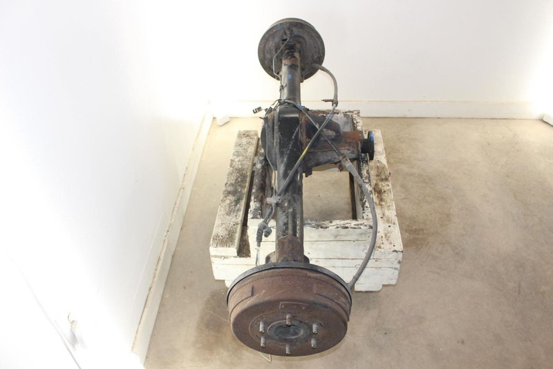90-92 Nissan Pickup D21 4 Cylinder 2WD Rear Axle Assembly