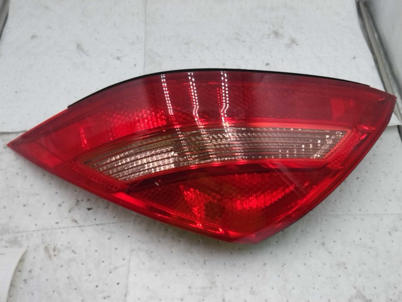 2004 Honda Accord Tail Light Assembly Right Grey OEM 412422 305K Miles