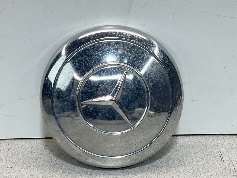 1963 Mercedes Benz W110 230 200 190 Chrome Center Wheel Hub Cap 13” Rim W 110