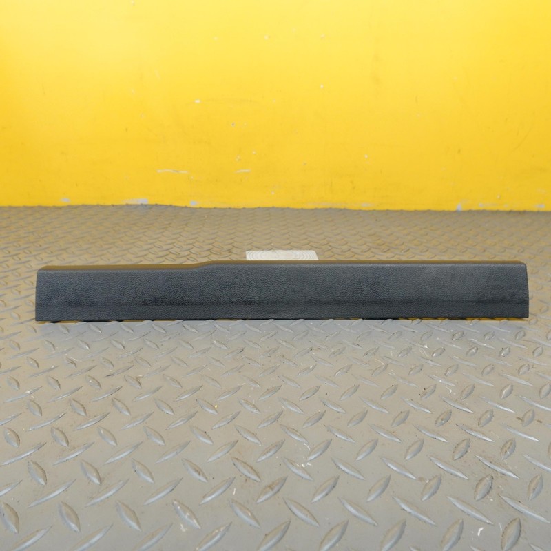 2017-2019 FORD ESCAPE Front Right Door Sill Scuff Plate Oem Cj54-r13200-adw