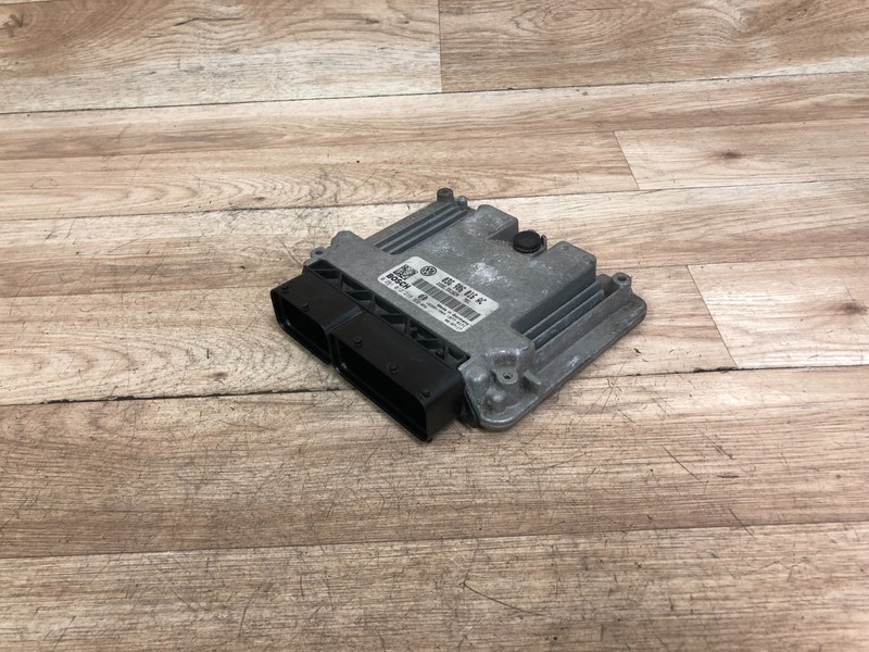 VOLKSWAGEN JETTA GOLF OEM ENGINE MOTOR DME COMPUTER MODULE 1.9L DIESEL 05-07
