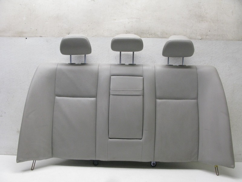 08-14 MERCEDES W204 C300 C63 SEDAN UPPER TOP SEAT BENCH CUSHION REAR OEM 081623E
